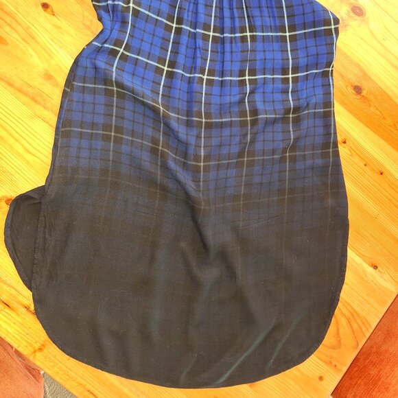 Rock & Republic Ombre Extra-Long Plaid Long Sleeve Button-up Top - Picture 7 of 7